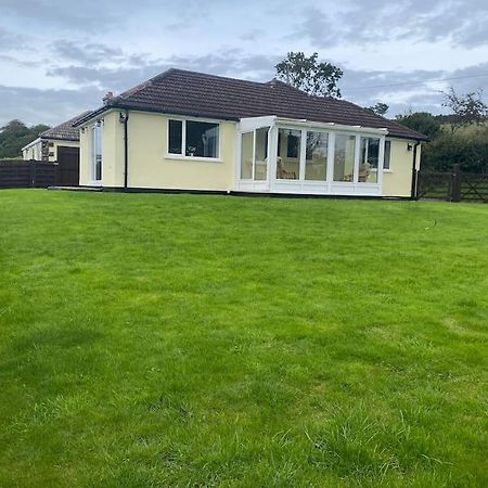 Bungalow In Pillaton Saltash Eksteriør billede