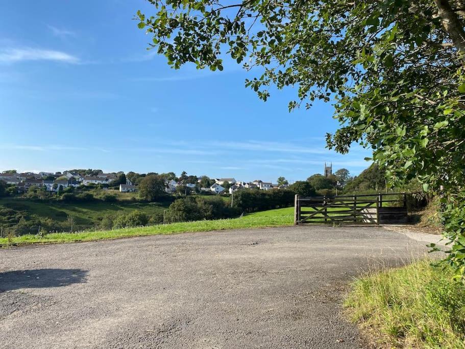 Bungalow In Pillaton Saltash Eksteriør billede